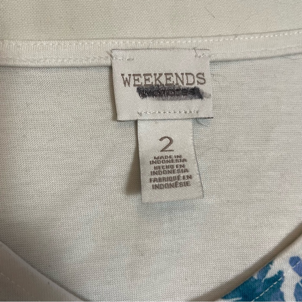 Chico's Weekends Frozen Winter Soft V-Neck Top Size 2 US L - Picture 8 of 9